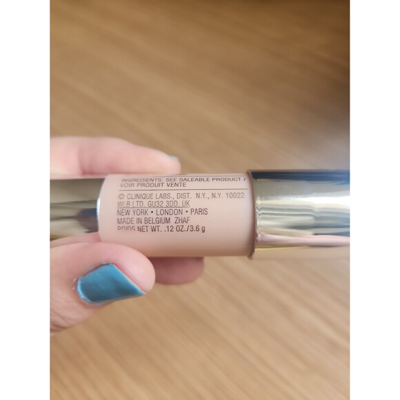 Clinique Chubby Stick Sculpting Highlight in 01 Hefty Highlight NEW - Picture 5 of 5